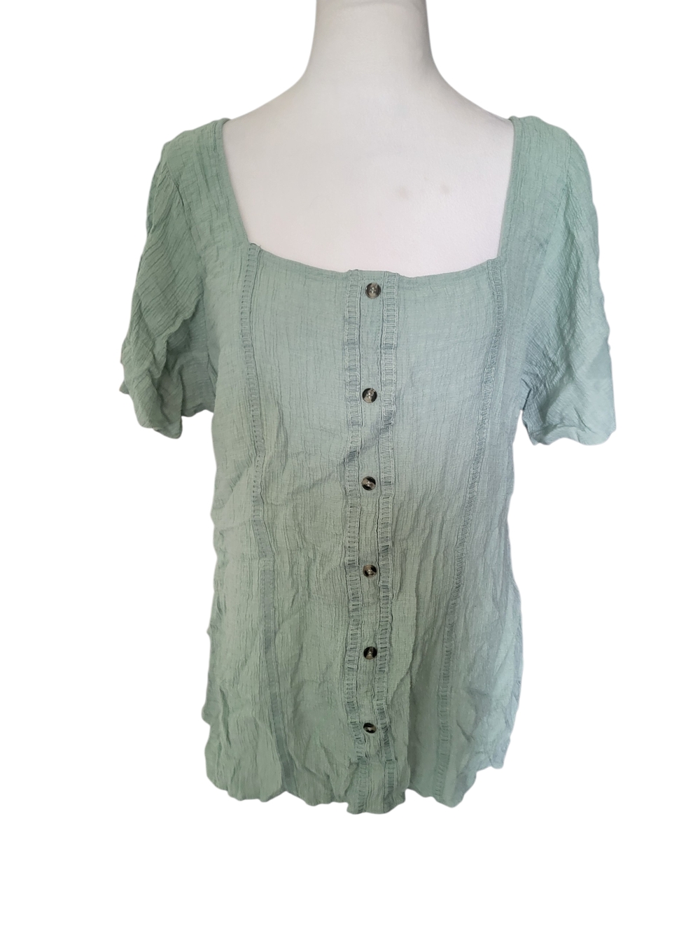 Flower & Feather Plus Button-Front Square Neck Women’s Top